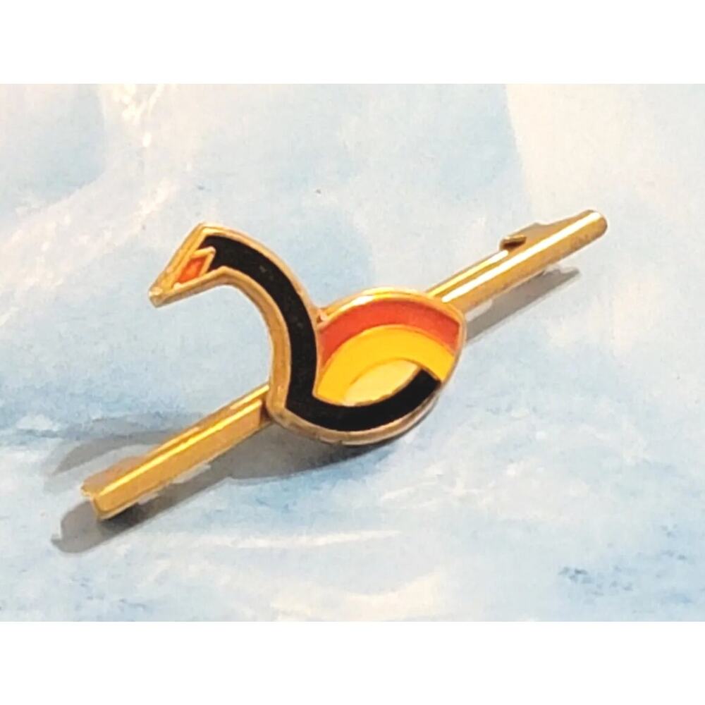 Vintage Sheridan WA Gold-tone & Enamel‎ Duck Brooch Pin- 1.5"- C Hook ab1-71